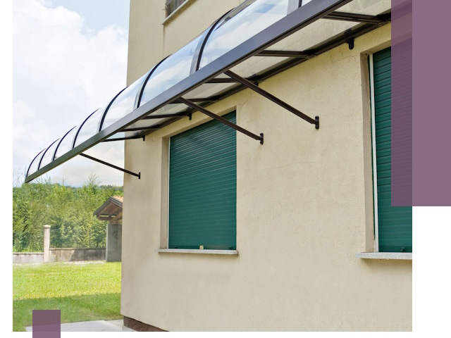 Козырьки над окнами в Фурманове — изготовление и монтаж по выгоде